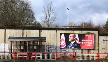 Analýza Transparency International: Najmenej transparentnú prezidentskú kampaň vedie Peter Pellegrini