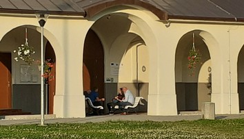 V očkovacej lotérii prišla o 400-tisíc, teraz ide žalovať štát. Právnik naznačil, aké má šance