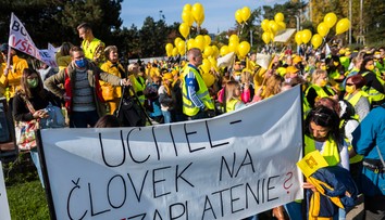 Štátni zamestnanci si neprilepšia. Odborári sa opäť nedohodli s vládou na zvýšení ich platov