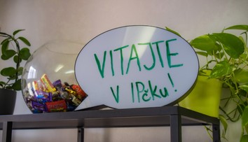 Známa poradňa nedostala peniaze od štátu a musí prepúšťať. Mnohí s duševnými problémami sa im ani nedovolajú (rozhovor)