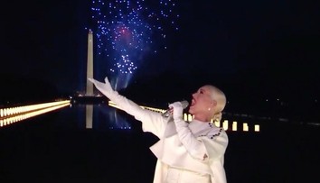 Najkrajší moment dňa: Orlanda Blooma dojalo k slzám vystúpenie Katy Perry