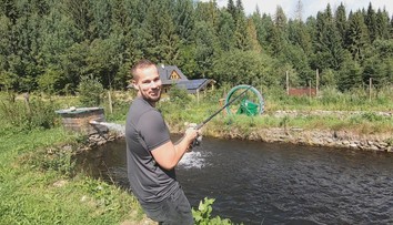 Ani nevieme, že takéto niečo u nás máme! Čerstvé ryby uprostred lesa