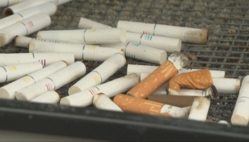 Ulice miest sú zahltené cigaretovými ohorkami. Nová kampaň ich chce recyklovať, pôjdu do asfaltu