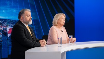 Prvé dve divácke otázky poriadne nahnevali E. Chmelára aj M. Vášaryovú