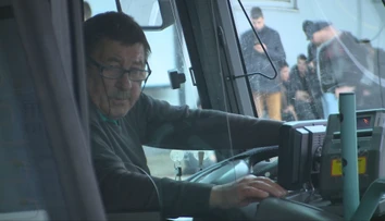 Mnohí vodiči autobusov riešia dilemu. Po zmene zákona je pre nich výhodnejšie ísť do dôchodku
