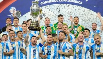 Argentína získala rekordný titul na Copa America. Hrdinom sa stal najlepší strelec turnaja