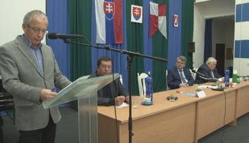 Úradníkom pravidelne nevyšlo na decembrové výplaty. Vo Svidníku sa situácia konečne zmenila