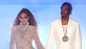 Beyoncé a Jay-Z sa znovu zobrali. Nevesta mala opäť krásne svadobné šaty