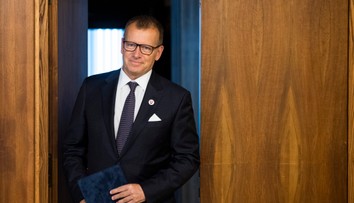 Demokrati chcú odvolávať Kollára pre facky, chýba im len pár podpisov