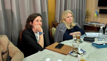 Prezidentka pricestovala do Kyjeva na rozlúčkovú návštevu Ukrajiny. Vence položila na mieste, ktoré má mimoriadny význam