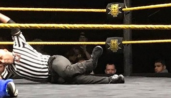 VIDEO: Hrozivé zábery z wrestlingu. Rozhodca si počas duelu zlomil nohu