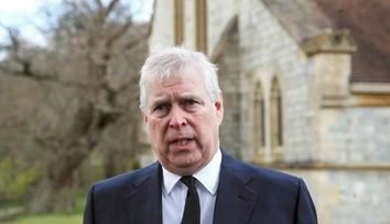 Britský princ Andrew čelí žalobe v USA, popiera priateľstvo s Maxwellovou