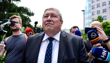 Trestné stíhanie v kauze prijímania úplatku bývalého špeciálneho prokurátora Dušana Kováčika prerušili