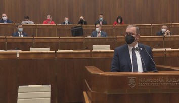 V parlamente bola reč o sexe: Výchova detí v školách rozdeľuje konzervatívcov a liberálov