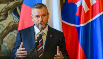 Prezident sa k aktuálnym témam chce stretnúť s premiérom i politickými lídrami