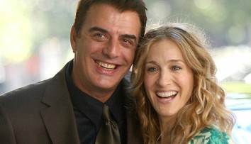 Šedivý Pan Božský zo Sexu v meste. Pozrite sa, ako vyzerá dnes