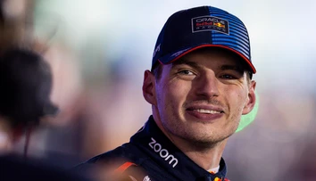 Verstappen najrýchlejší na prvom tréningu v Saudskej Arábii. Na päty mu šliapal Alonso
