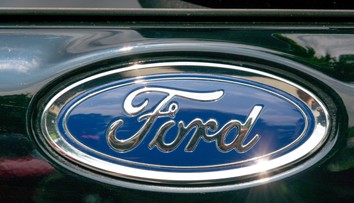 Ako návrat do minulosti. V Nemecku objavili predajňu Fordu z 80. rokov aj s vystavenými autami