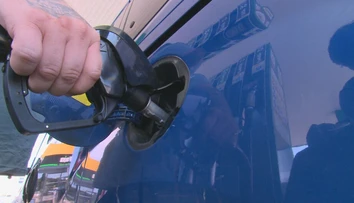 Príjemné prekvapenie: Tankovanie na pumpách zlacnelo