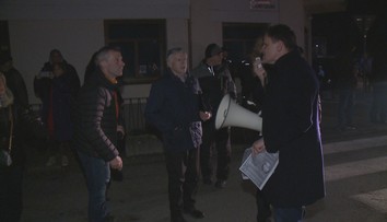 Míting kotlebovcov v Slovenskej Ľupči sa vyostril. Vzoprel sa im Alojz Hlina
