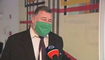 Začiatkom roka sme sa pýtali vedcov na covidovú predpoveď Vianoc. Pozrite si, ako tipovali