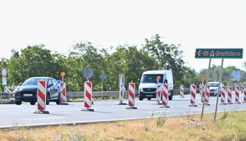 Uzáveru D1 v smere z Bratislavy na Senec ukončili. Úsek je opäť plne prejazdný