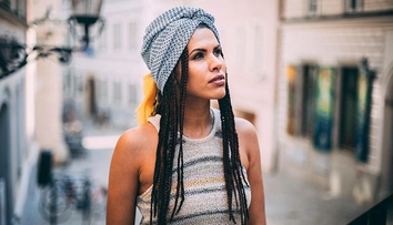 Rasistický útok na slovenskú speváčku na videu: Krv vám vypení v žilách