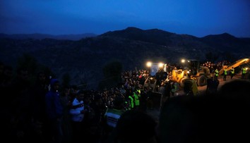 Záchranári v Maroku vytiahli zo studne spadnutého chlapca. Bol už mŕtvy