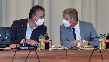 Nemocnice aj ohrozené očkovacie tímy budú chrániť policajti a vojaci