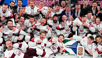 Škvrna na historickom úspechu. Lotyšská hokejová reprezentácia čelí trestnému oznámeniu