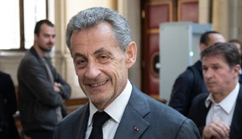 Sarkozy navrhol riešenie vojny na Ukrajine. Od Kyjeva si zaň vyslúžil kritiku