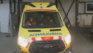 Nákup sanitiek sa odkladá. Mnohé vozidlá sú pritom opotrebované a na cestách už nemajú čo robiť
