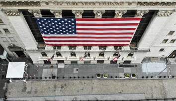 USA schválili historicky najväčší záchranný balík pre tamojšiu ekonomiku