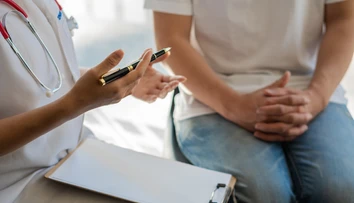 Únik moču trápi tisíce Slovákov. Včasnou prevenciou sa tomu dá predchádzať