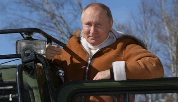Vladimir Putin prezradil, čím sa musel živiť počas ekonomickej krízy po rozpade Sovietskeho zväzu