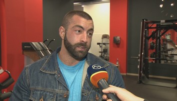 Hoci sú v čiernej farbe, v topoľčianskom fitnescentre sa cvičí naďalej. Majiteľ to zdôvodnil takto