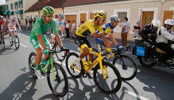 Ohlasy na Tour de France: Sagan prešprintoval okolo Zabela, skromný Kolumbijčan si splnil sen