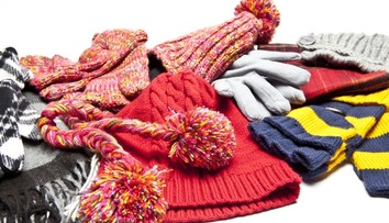 Viete, ako zachrániť zbehnuté oblečenie? Skúste tie najlepšie triky na pranie