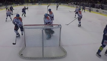 VIDEO: Strela ani netrafila bránu, no gól uznali. Rozhodcovia v českej lige sa vyznamenali