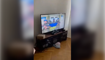 Ukrajinskí hackeri ovládli vysielanie ruských televízií. V najsledovanejšom čase Rusom pustili vlastný klip o invázii