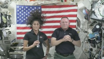 Ich návrat sa už dvakrát odložil. Astronauti, ktorí uviazli na ISS, sa nevzdávajú nádeje