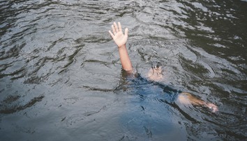 Dvaja českí turisti sa utopili na dovolenke v Bulharsku