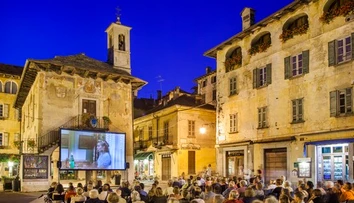 Vychádza film o mafiánskom bossovi. Kino v jeho rodnom meste ho ale odmieta premietať