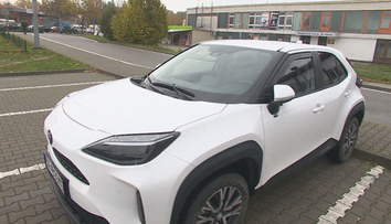 Autá SUV budú mať v niektorých metropolách vyššie parkovné. U nás sa objavujú prvé lokálne obmedzenia