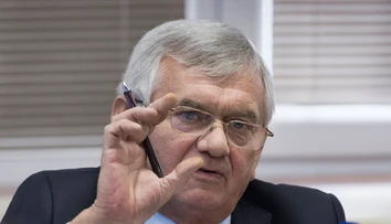 Galek vyzval premiéra, aby odvolal šéfa ÚRSO Jahnátka