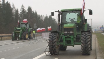 Poliaci opäť blokujú hraničný priechod so Slovenskom. Sľubujú tvrdší a omnoho dlhší protest