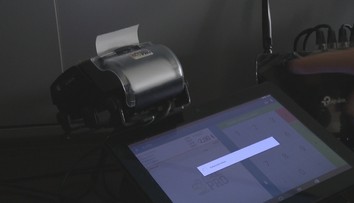 Podnikateľom, ktorý ešte nemajú e-kasy, sa čas kráti. Napriek tomu niektorí vyčkávajú