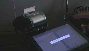 Podnikateľom, ktorý ešte nemajú e-kasy, sa čas kráti. Napriek tomu niektorí vyčkávajú