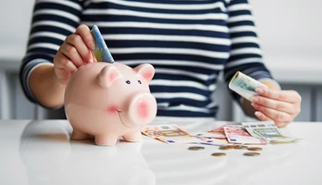 Nevýhodné pôžičky, zle uložené úspory. Každý druhý Slovák je finančne negramotný