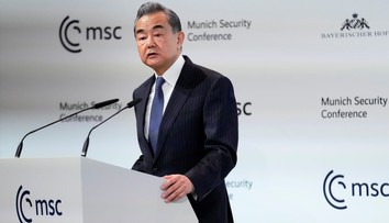 Wang I: Reakcia USA na čínsky balón bola "hysterická a absurdná"